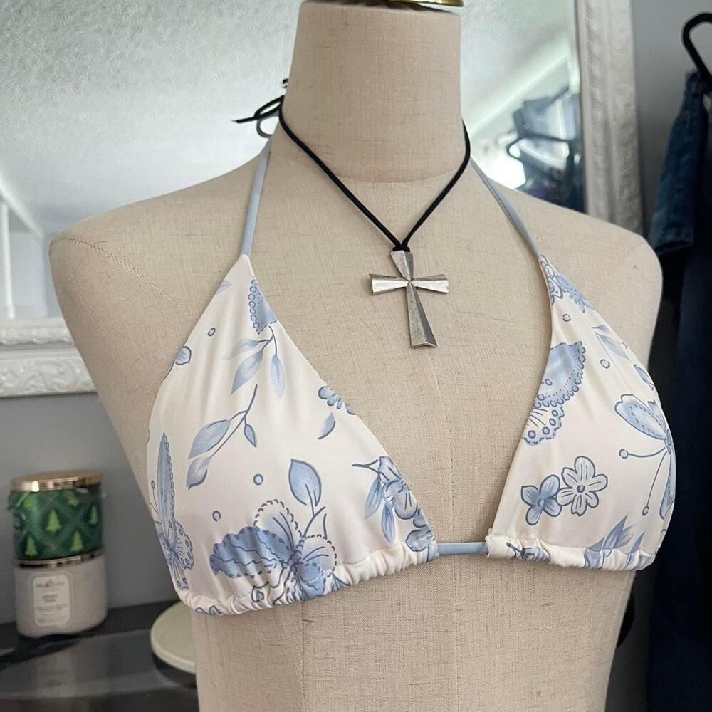 Frankies bikini top